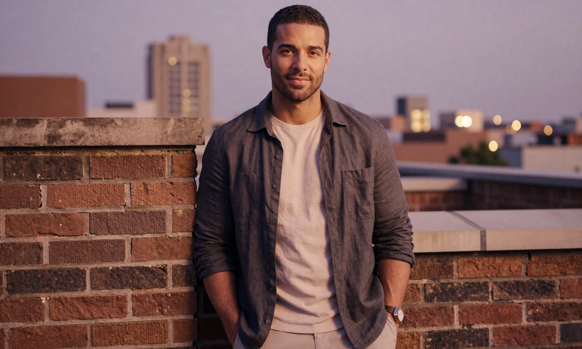 Confident man with calm half-smile illustrating Big Dick Energy BDE in modern dating