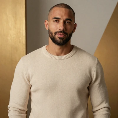 Verified well endowed singles community member Devon with a warm confident expression